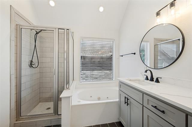 Building Photo - 7086 Richmond Dr