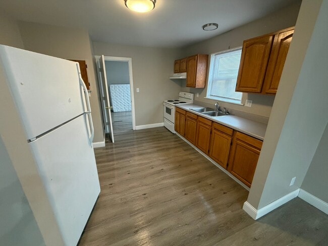 Building Photo - 49 Market St