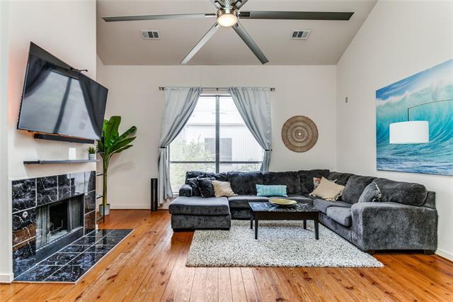 Building Photo - 3809 San Jacinto St