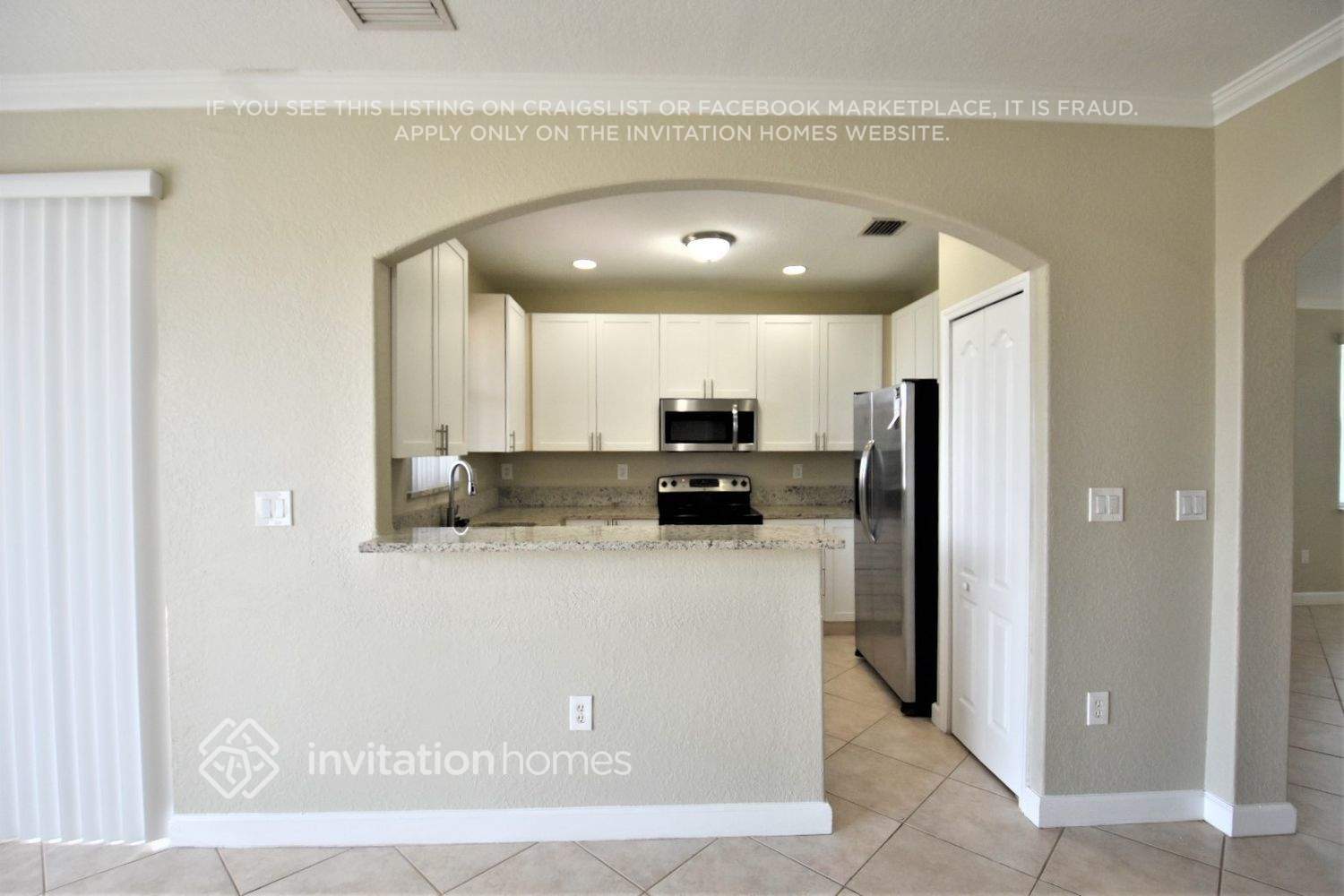 Building Photo - 1201 SW 144th Ct