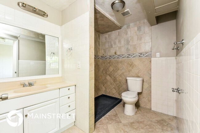 Building Photo - 507 67th Ave Dr W