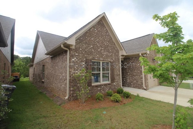 Building Photo - 5525 Park Side Rd