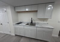Building Photo - 30 Gaglione Ct