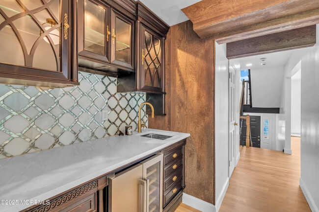 Building Photo - 65 E River Rd