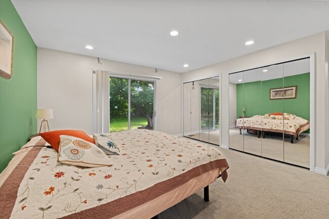 Building Photo - 4899 Wye Oak Rd