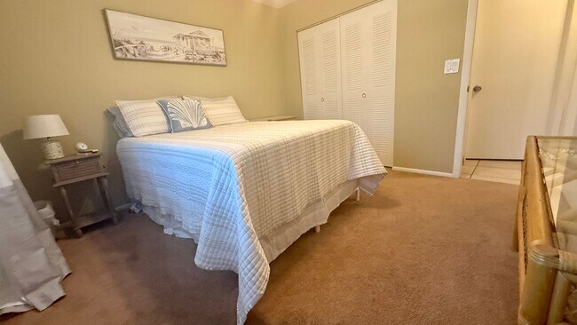 Building Photo - 5840 Tanglewood Dr NE