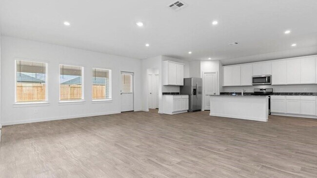 Building Photo - 6109 Atwood Ridge Ln