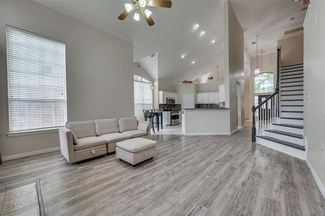 Building Photo - 9005 Crown Point Cir