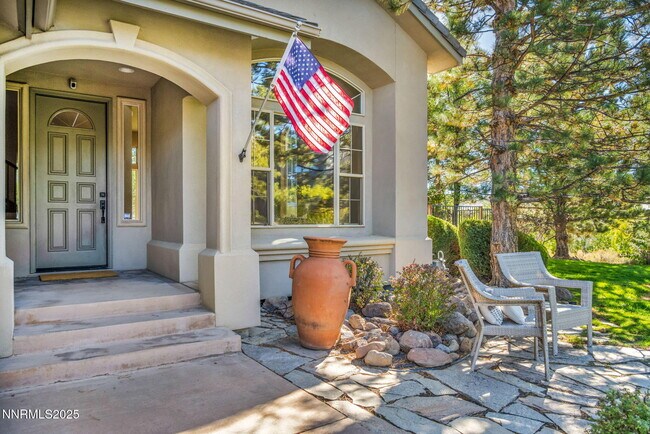 Building Photo - 1520 Taos Ln