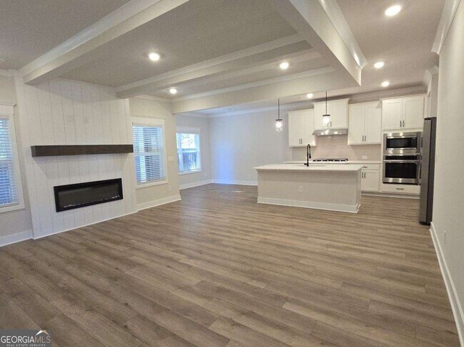 Building Photo - 440 Winding Rose Dr