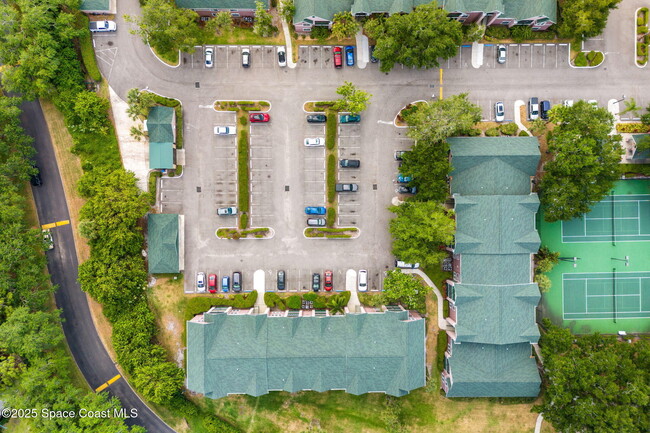 Building Photo - 7667 N Wickham Rd