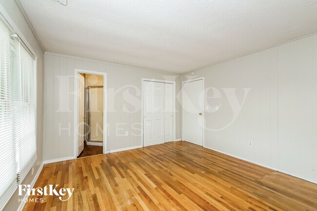 Building Photo - 10408 Bradbury Dr