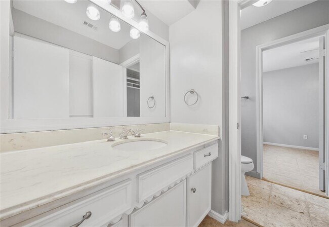 Building Photo - 1059 Richelieu Ln
