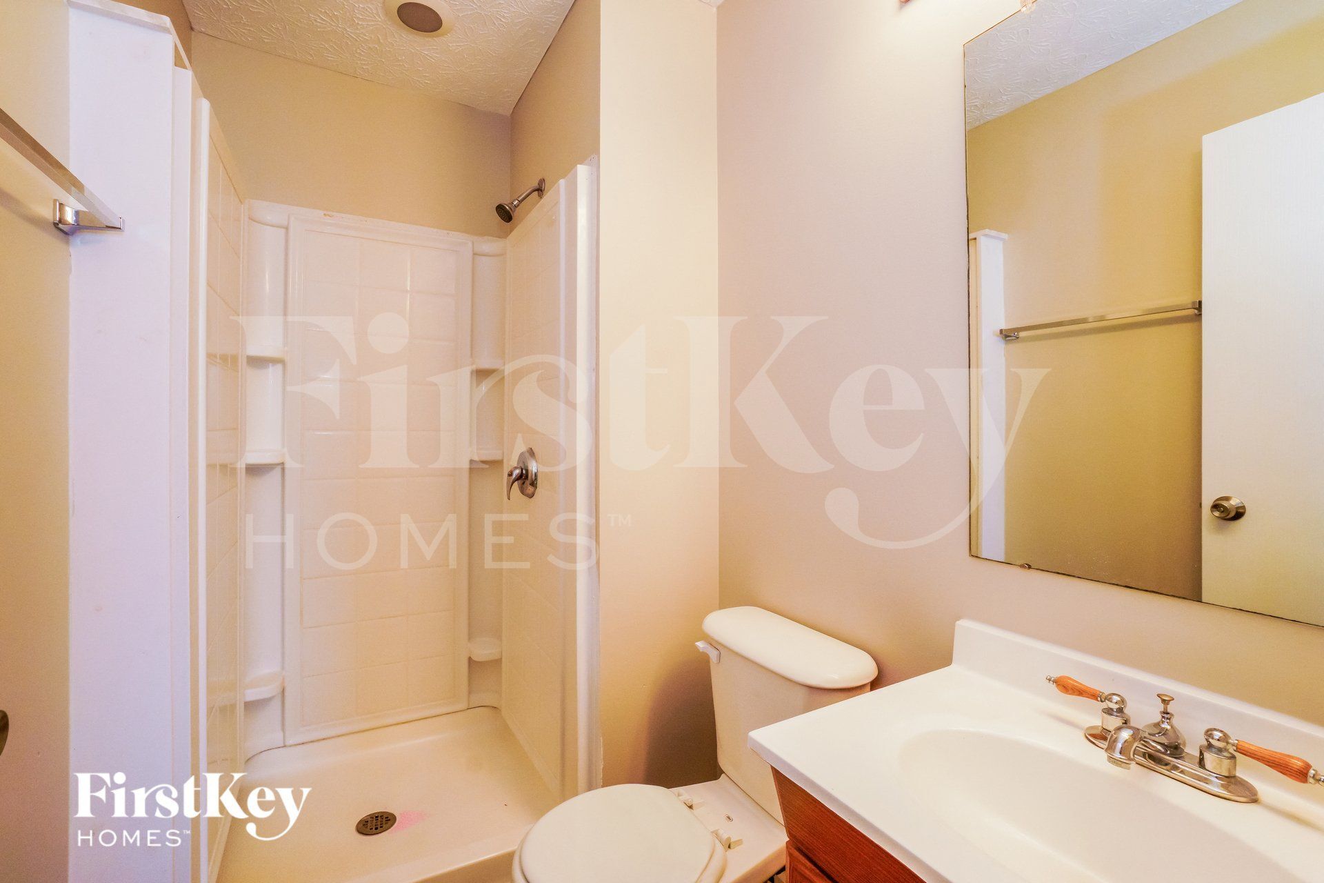 Building Photo - 2775 Cross Creek Ave