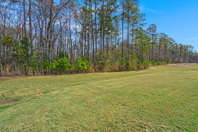 Building Photo - 134 Summerwind Dr