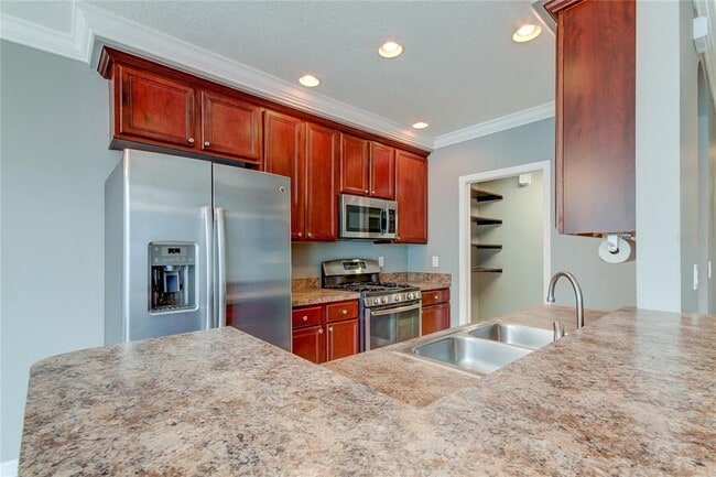 Building Photo - 10003 Bradwell Pl