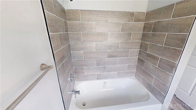 Building Photo - 2228 Wayne Ave