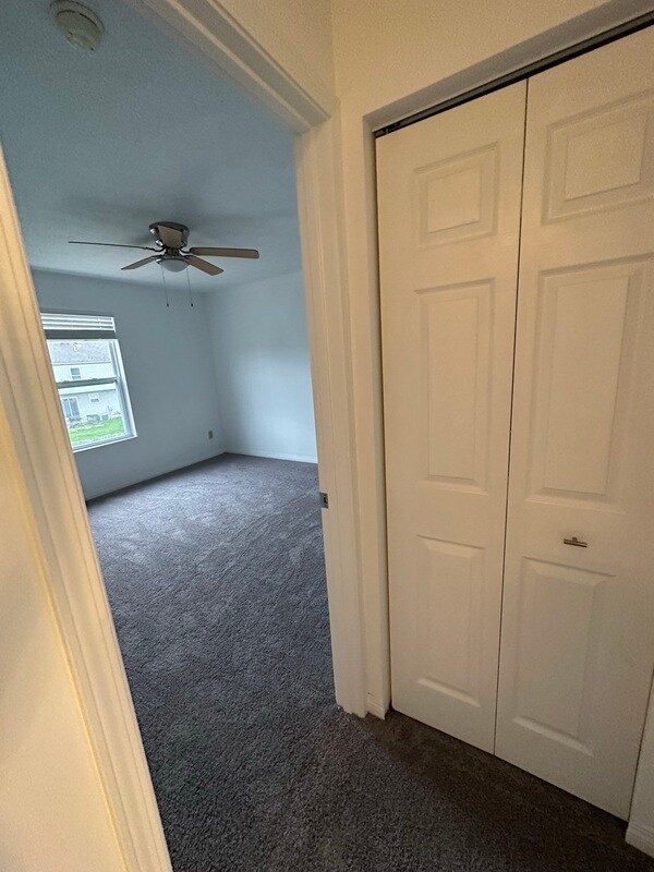 Building Photo - 1767 Damos Way