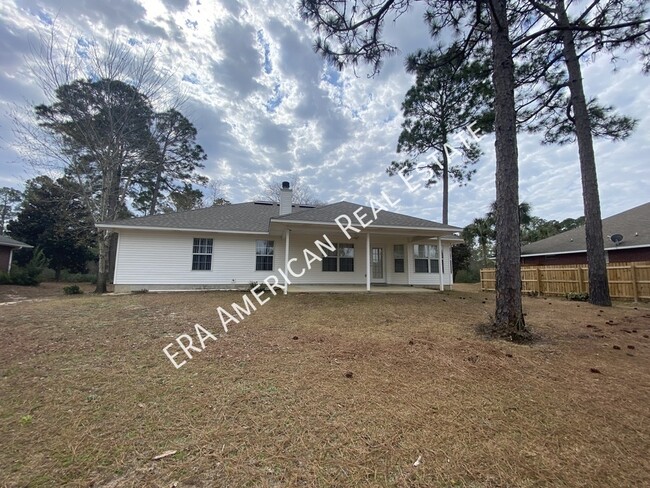 Building Photo - ***MOVE IN SPECIAL- First Full Month Rent ...