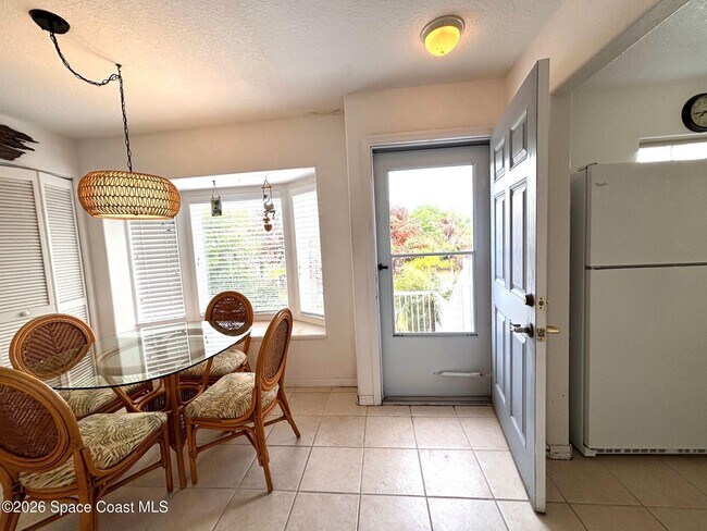 Building Photo - 419 Ocean Park Ln