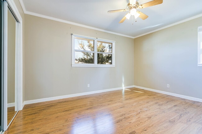 Building Photo - 2755 Rice Ave