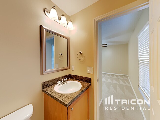 Building Photo - 1583 Naples Cir