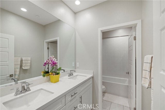 Building Photo - 134 Modjeska