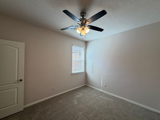 Building Photo - 5815 Mafraq Ave NW