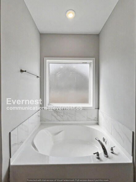 Building Photo - 1111 Prospect Ct