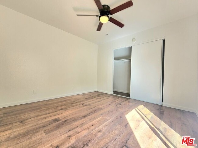 Building Photo - 165 N Hamilton Ave