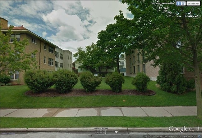 Building Photo - 3438 N Oakland Ave