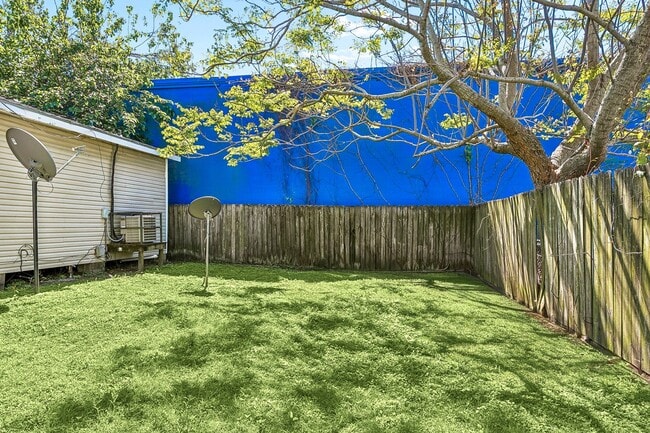 Building Photo - gme2152