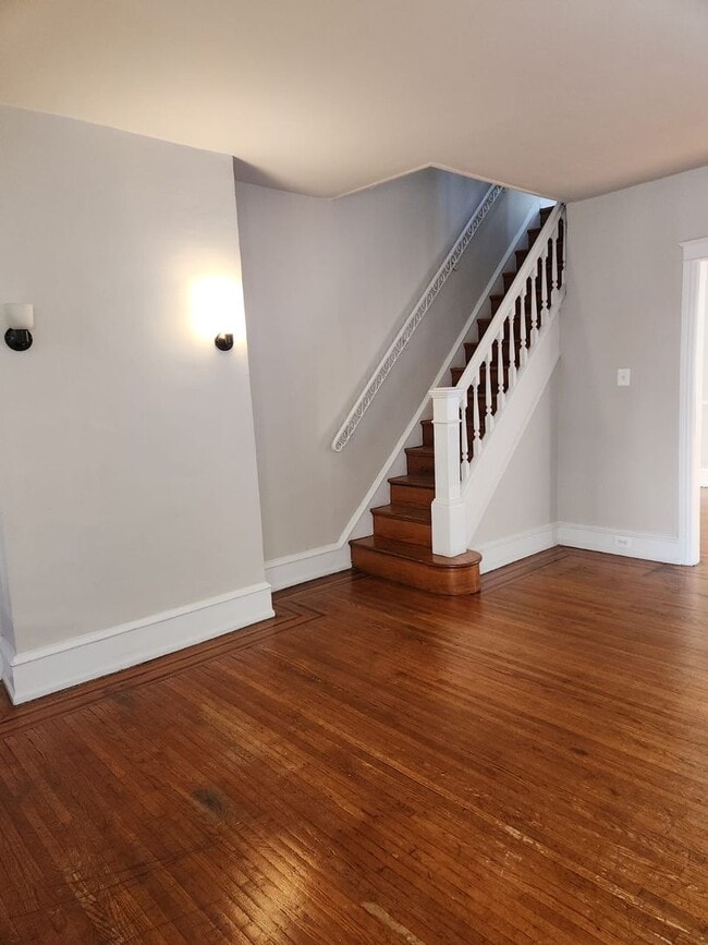 Building Photo - Prime West Philadelphia!