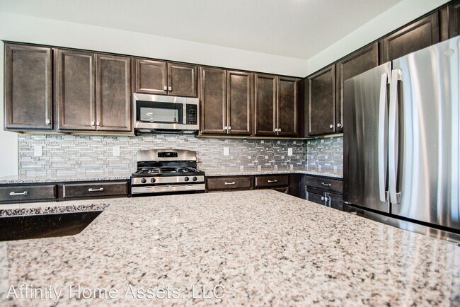 Building Photo - 5 br, 3 bath House - 7539 E OLLA Avenue