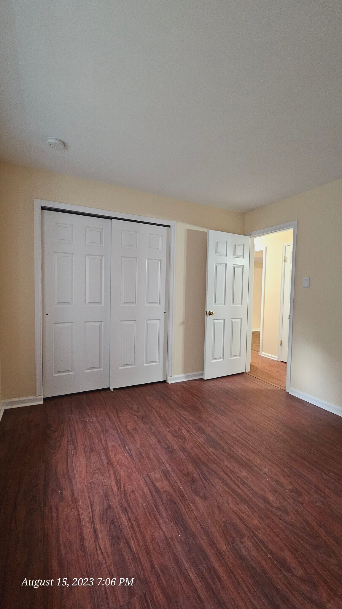 Building Photo - 451 Redbud Ct