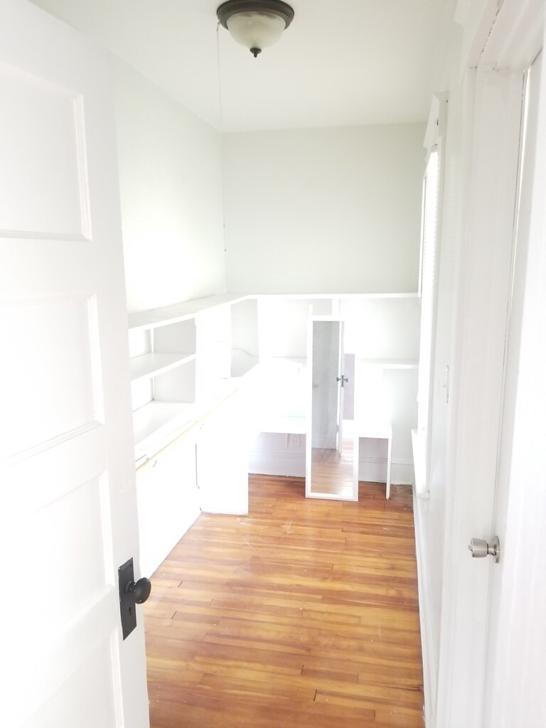 Building Photo - 365 Prospect Ave