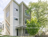 Building Photo - 507 Summit St