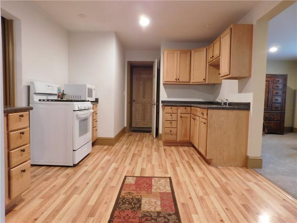 Building Photo - 164 Colvintown Rd