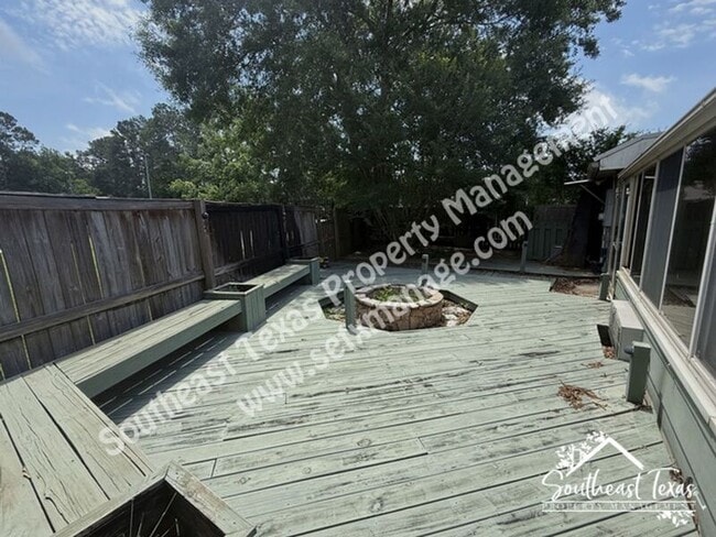 Building Photo - 6620 Forest Trail Cir