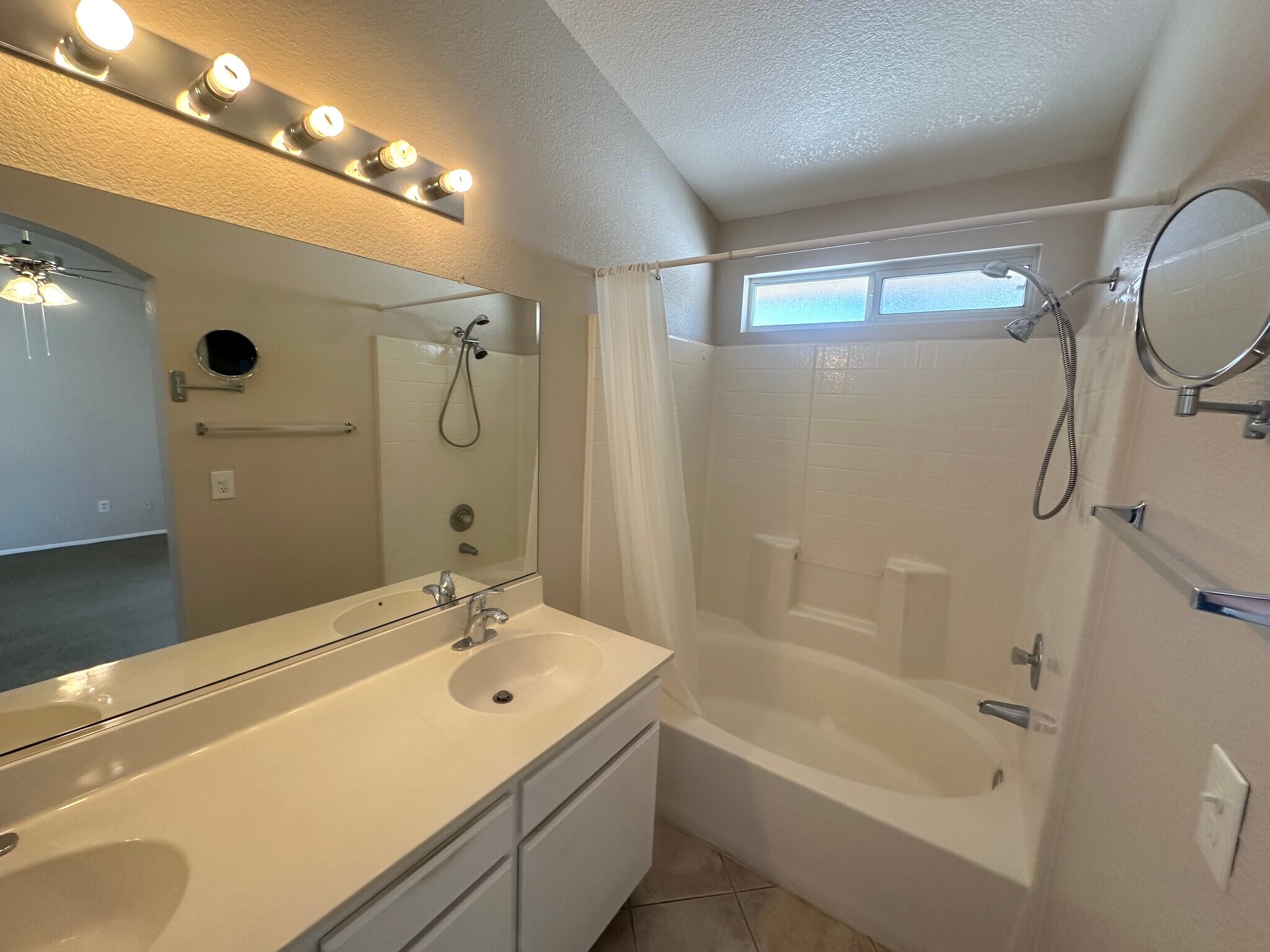 Primary Bathroom - 3803 Cocina Ln