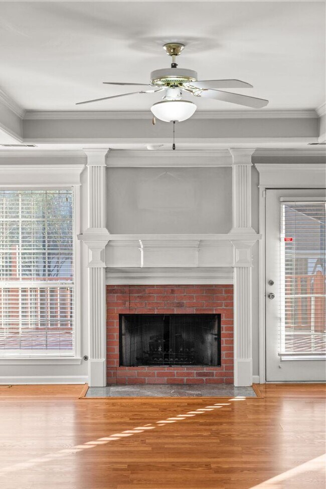 Building Photo - 12711 Misty Creek Dr