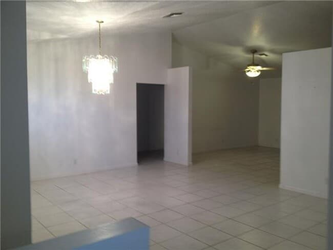 Building Photo - 12564 68th St N