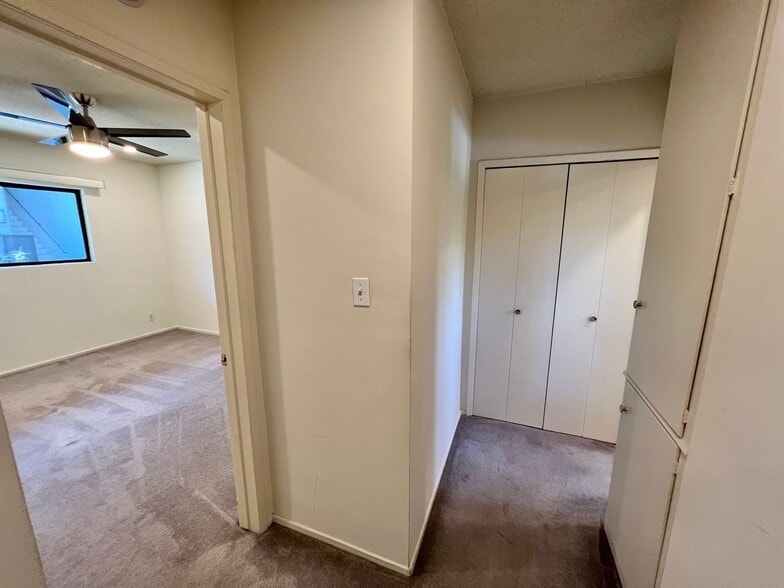 Building Photo - 3510 Clarington Ave