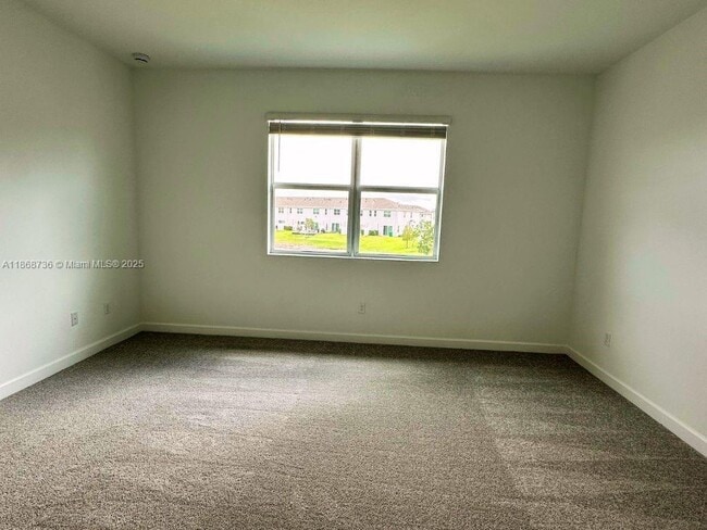 Building Photo - 542 Rivergrass St