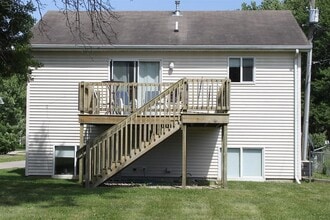 Building Photo - 3121 Diamond St