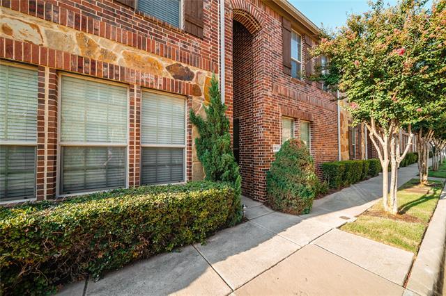 Building Photo - 2813 Sheridan Dr