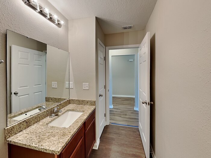 Building Photo - 7063 Camfield Landing Dr