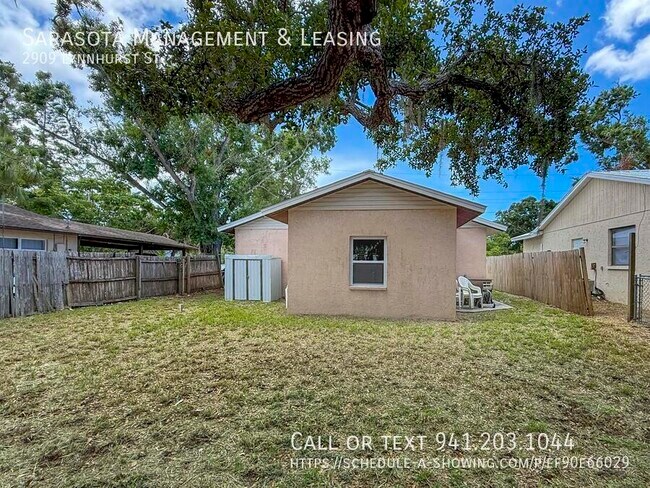 Building Photo - 2909 Lynnhurst St