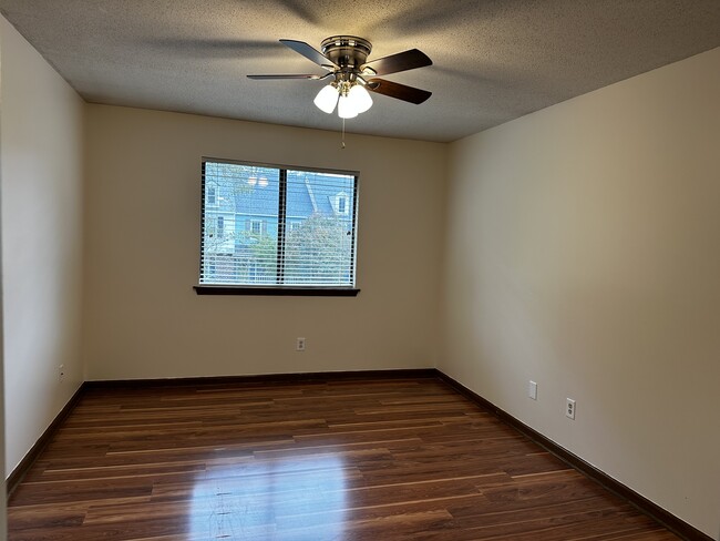 Master Bedroom - 1412 Brockman Circle