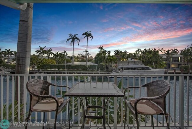 Building Photo - 180 Isle of Venice Dr